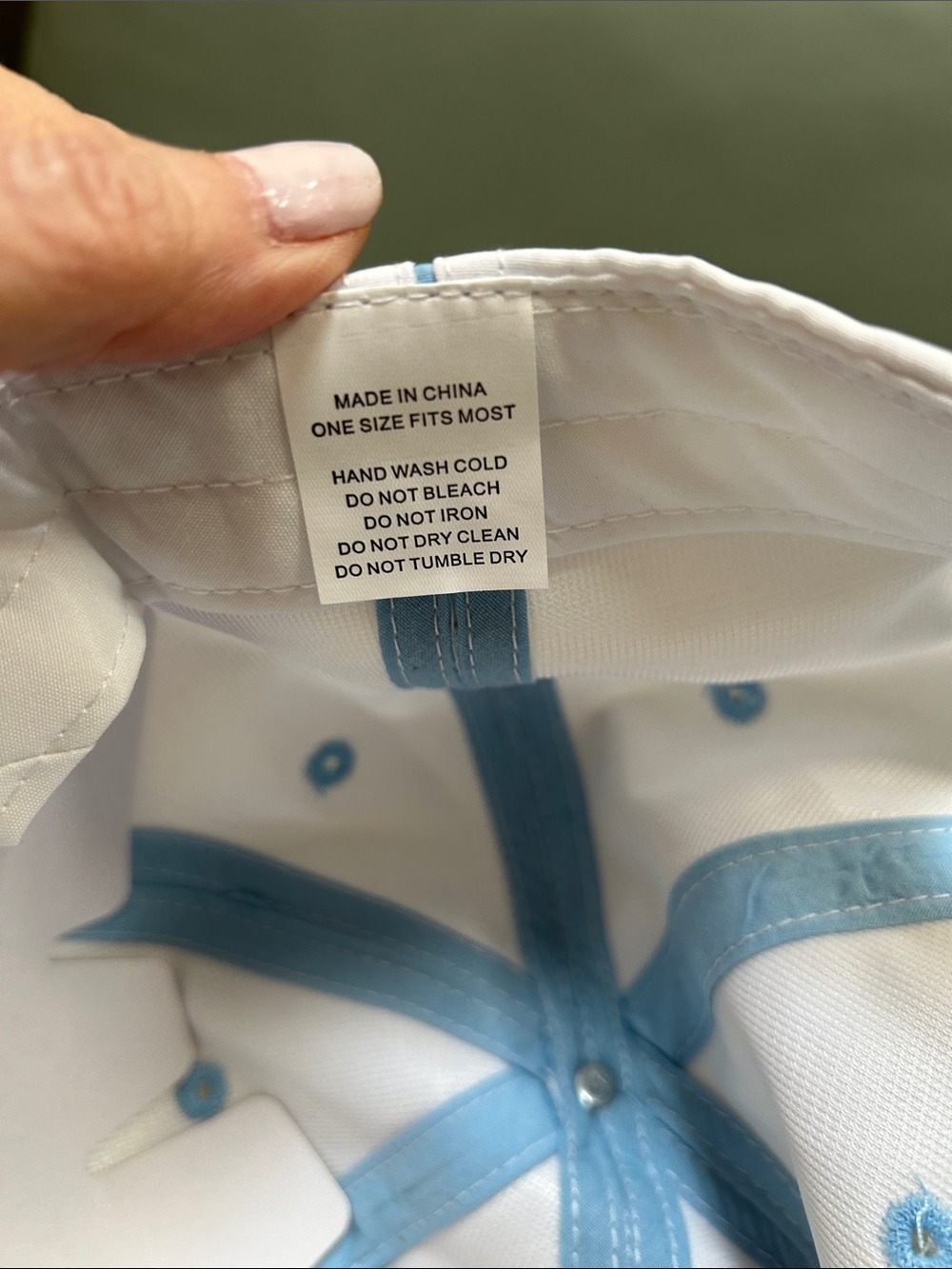 BMW White and Light Blue Logo Baseball Cap NWT - Picture 5 of 7